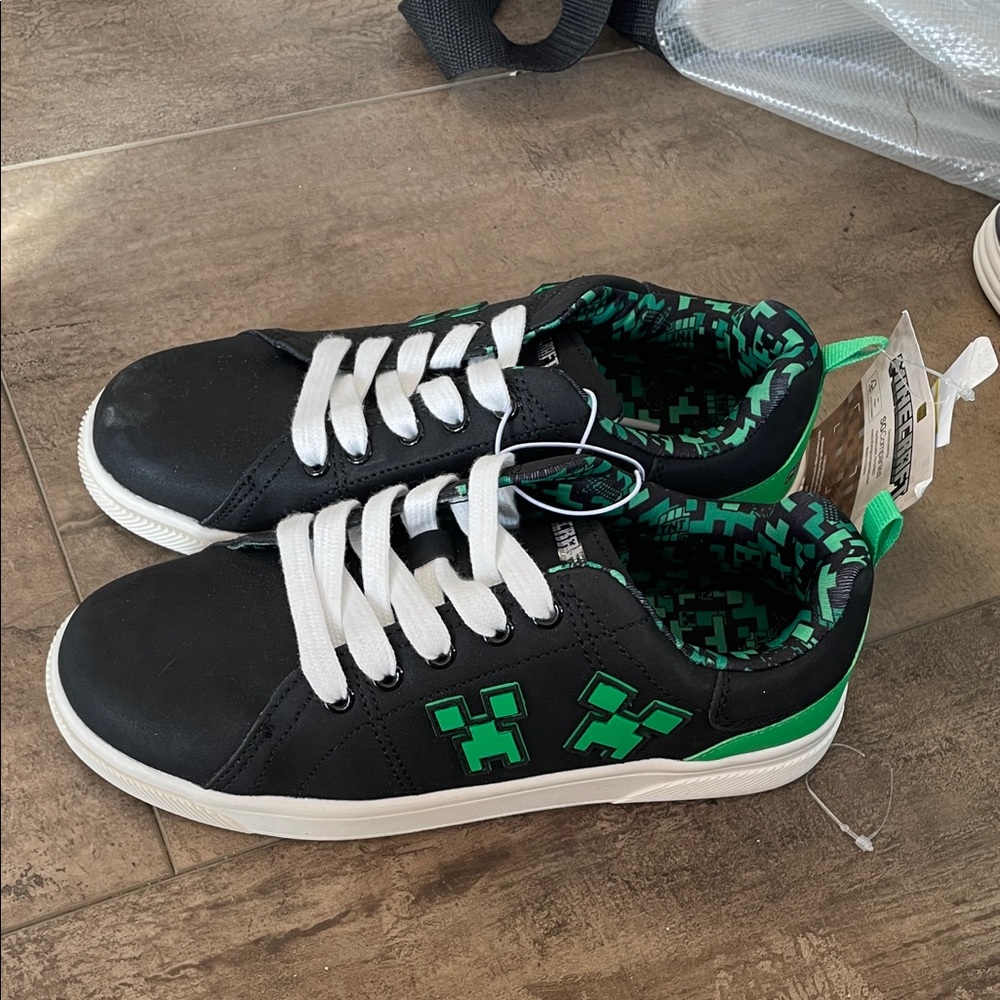 Minecraft Black and Green Kids Sneakers